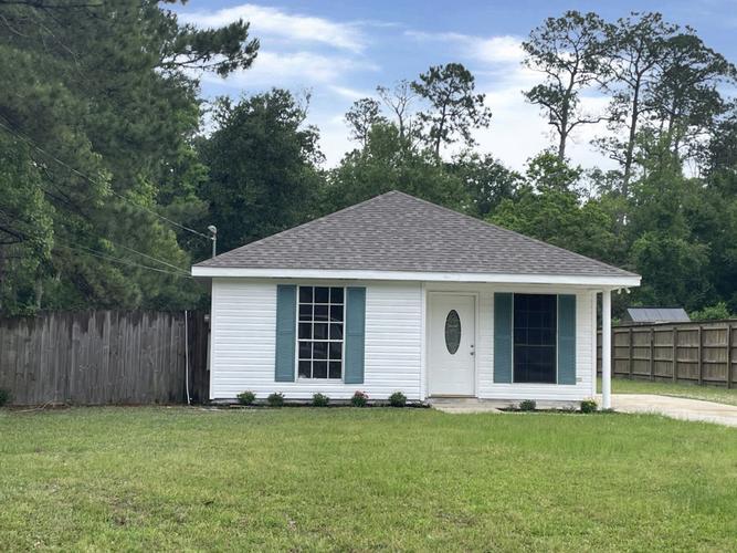 112 EAST CHERRYWOOD LANE, PEARL RIVER, LA - photo 1