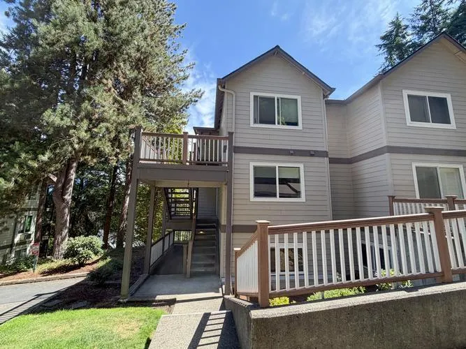 20130 LARKSPUR LN 95, WEST LINN, OR