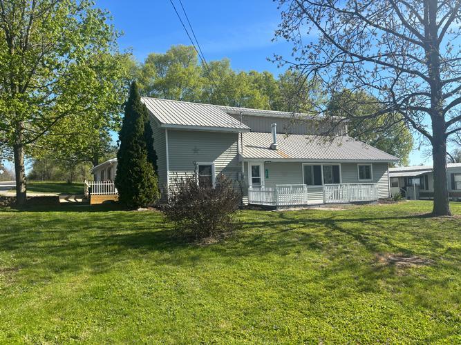 126 Maple, Muir, MI - photo 1
