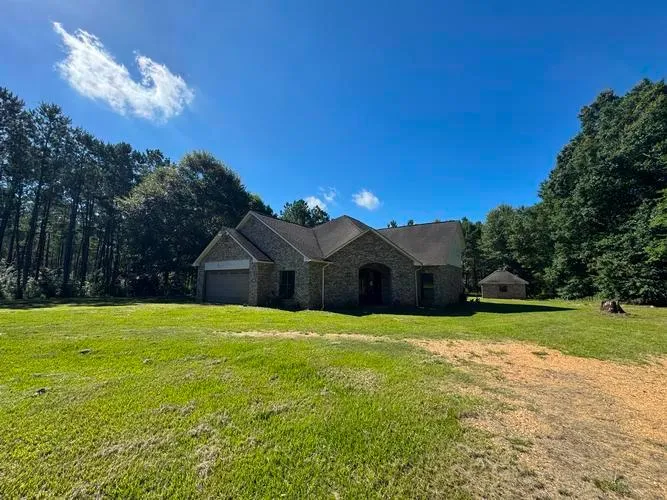 2552 MCCLENDON RD, MAGNOLIA, MS