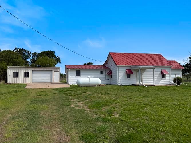 21386 172ND RD, BURDEN, KS - photo 1