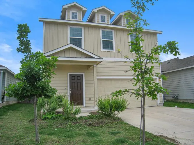 229 Geode Glen, MAXWELL, TX