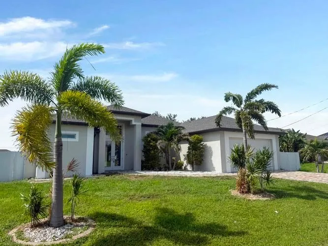 433 NW 1ST ST, CAPE CORAL, FL