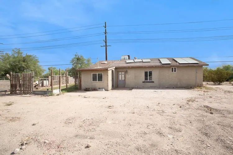 8740 W Campbell St, Rillito, AZ