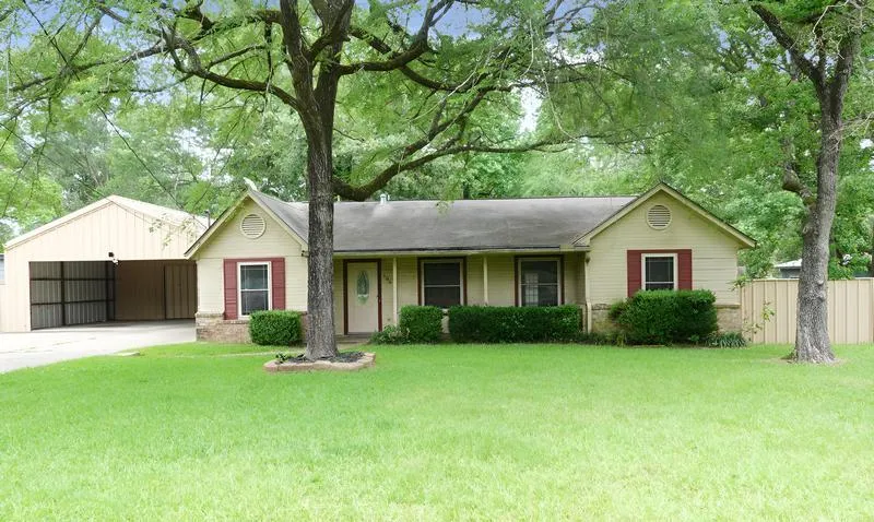 206 DALE ST, DIBOLL, TX