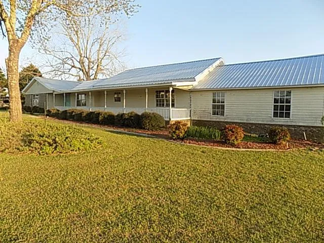 6795 S COUNTY ROAD 33, ASHFORD, AL