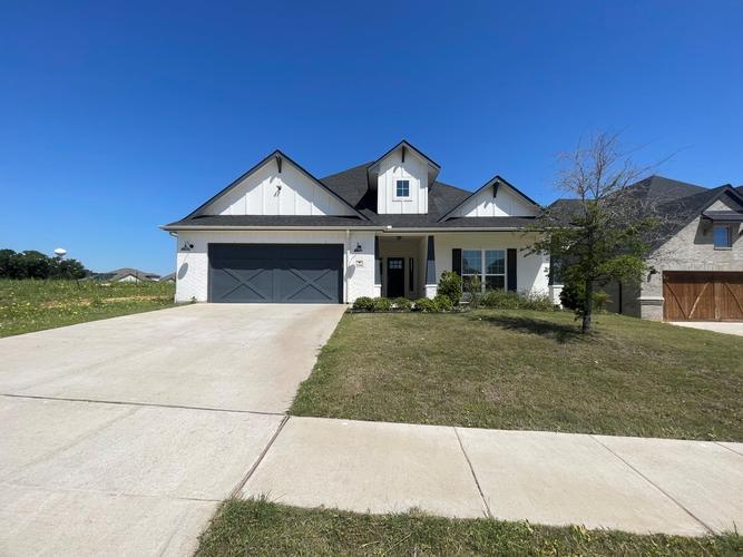 2664 Streamside Dr, Burleson, TX - photo 1