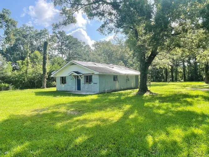 42660 Mike Cooper Road, Ponchatoula, LA