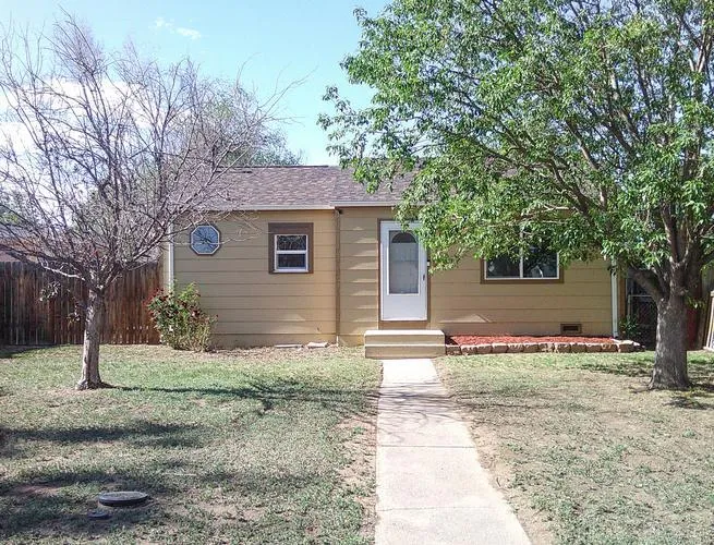 1709 7th St, Greeley, CO