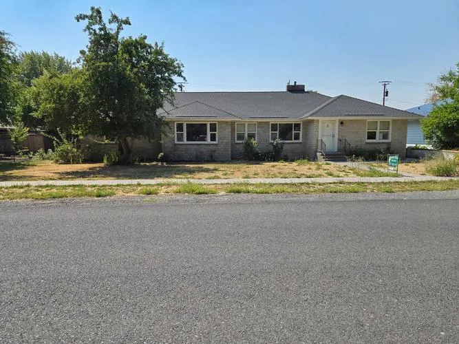 665 2ND STREET, TULELAKE, CA