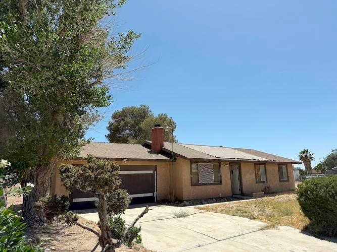 16254 MOSSDALE AVENUE, LANCASTER, CA - photo 1
