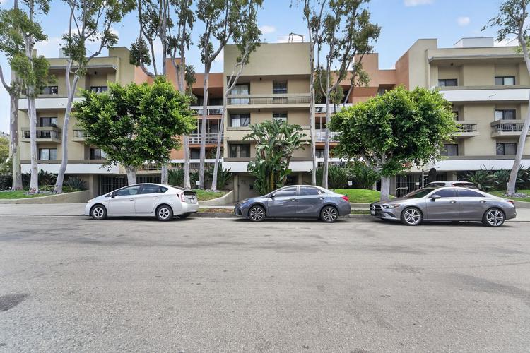 750 NORTH KINGS ROAD #114, WEST HOLLYWOOD, CA - photo 1