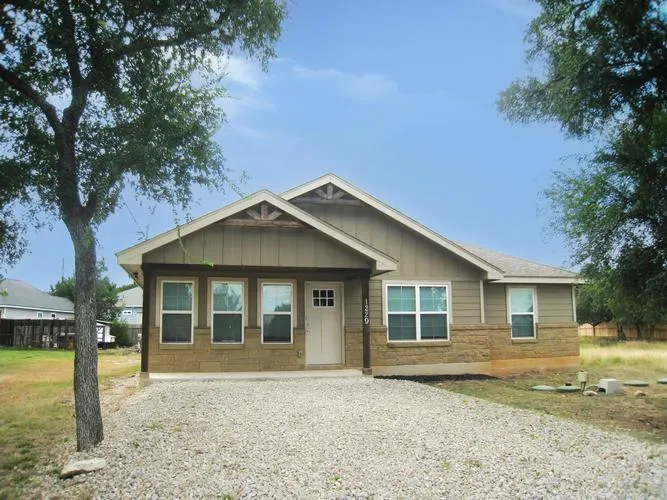 1229 Bob White Dr, Spring Branch, TX