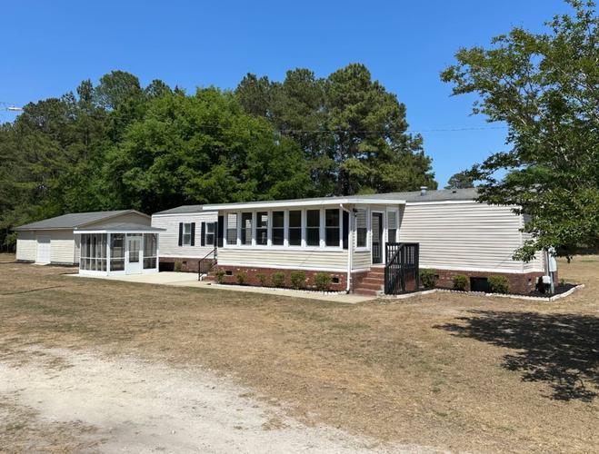 1030 Cook St, Manning, SC