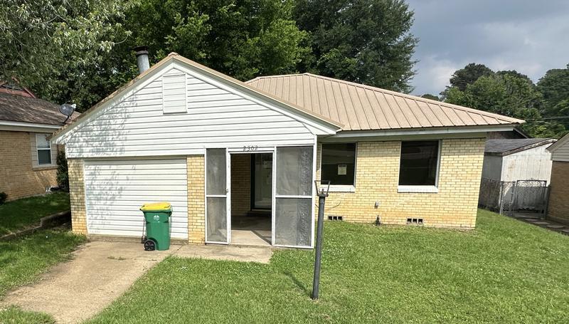 2302 N Akin St, Texarkana, TX - photo 1