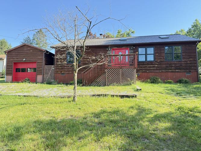 264 Cedar Ln, Luray, VA - photo 1