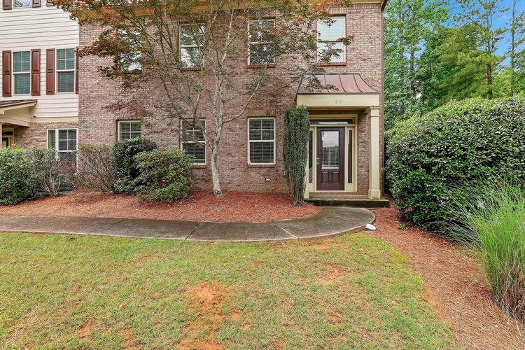 151 HIGHWOODS PKWY, NEWNAN, GA - photo 1
