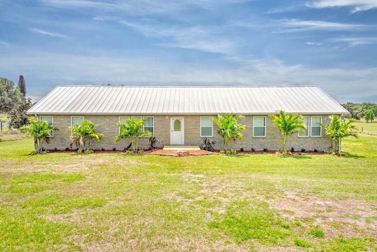 325 STENSTROM RD, WAUCHULA, FL - photo 1