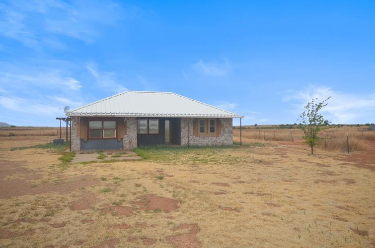6255 QUAY ROAD AG, TUCUMCARI, NM - photo 1
