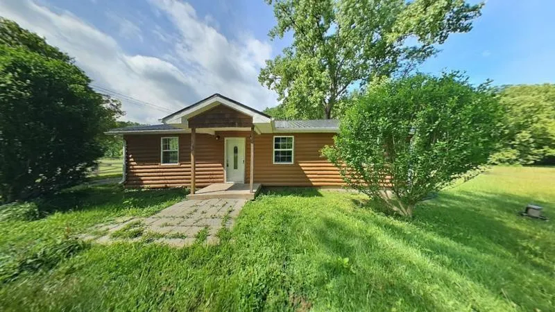 22616 Seneca Trail South, Union, WV