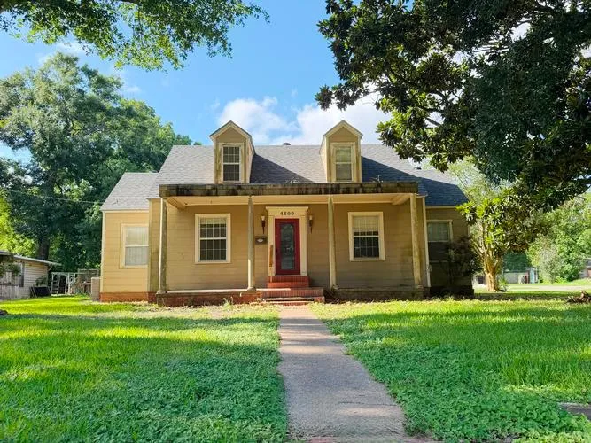 4600 WILSON ST, GROVES, TX