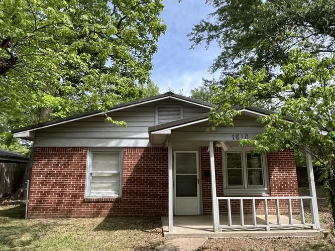 1610 JONES DRIVE, CONWAY, AR