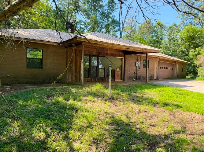 260 Whispering Pine Dr, Melbourne, AR - photo 1