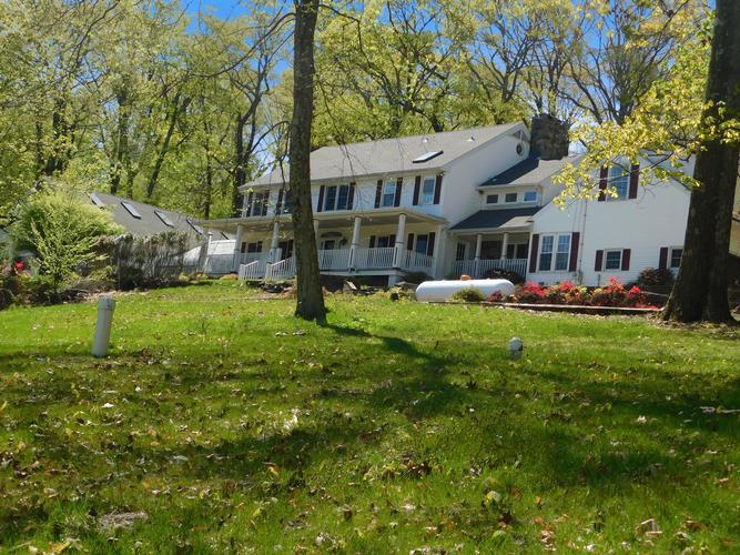 4 SPRING HILL RD, ANNANDALE, NJ - photo 1