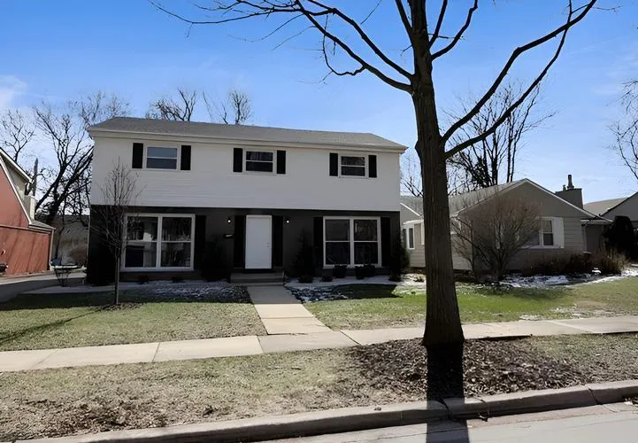 2052 COLLETT LN, FLOSSMOOR, IL