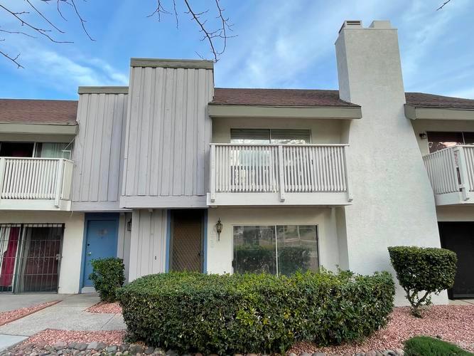 636 Brookway Lane, Las Vegas, NV