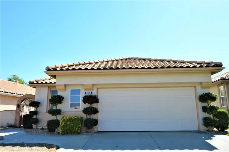 615 BROOKLAWN DRIVE, BANNING, CA