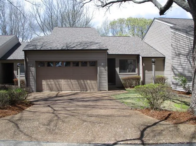 601 WOODLAWN DR #23, FAIRFIELD BAY, AR