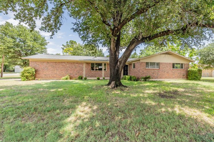 6721 Cylinda Sue Cir, NORTH RICHLAND HILLS, TX - photo 1