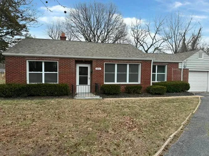 8001 WEST B STREET, BELLEVILLE, IL