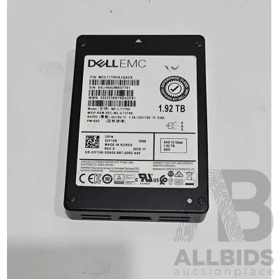 Dell (MZILT1T9HAJQAD4) 1.92TB SAS 12Gbps 2.5-Inch Solid State Drive