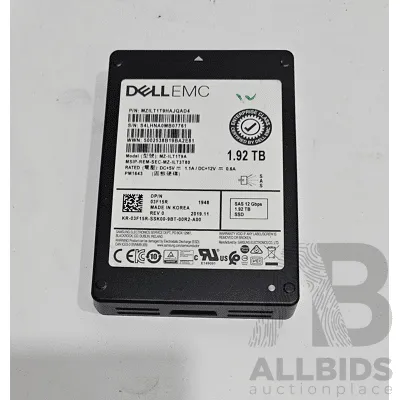 Dell (MZILT1T9HAJQAD4) 1.92TB SAS 12Gbps 2.5-Inch Solid State Drive
