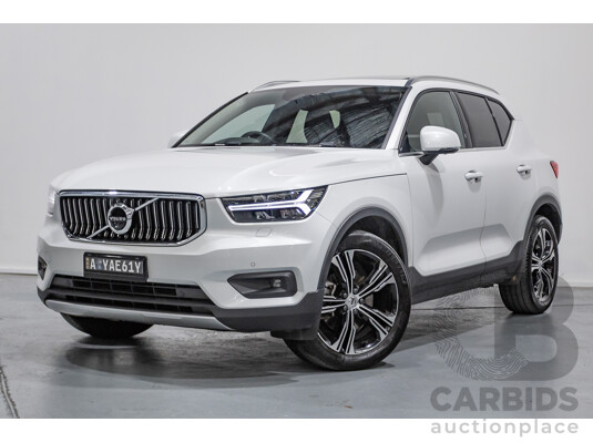 6/2021 Volvo XC40 T4 Inscription (AWD) 536 MY21 4d Wagon White Turbo 2.0L - photo 1