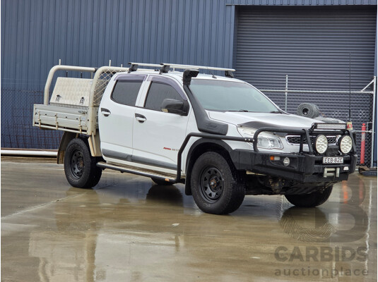 10/2013 Holden Colorado LX (4x4) RG Crew Cab P/Up White Turbo 2.8L - photo 1