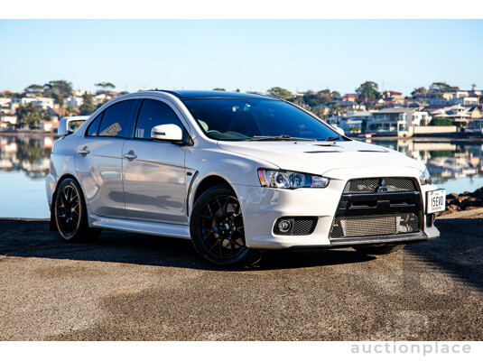 12/2015 Mitsubishi Lancer Evolution Final Edition (AWD) CJ MY15 4d Sedan White Turbo 2.0L - photo 1