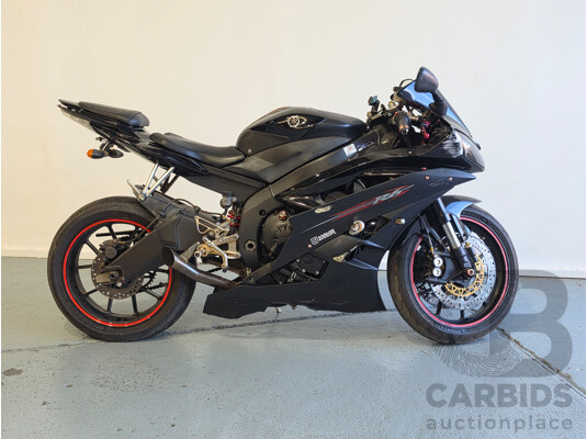 Yamaha YZR-R6 Motorcycle 599cc - photo 1