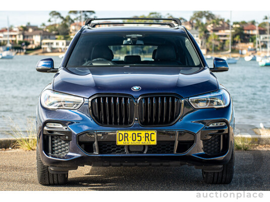 05/2021 BMW X5 M50i AWD G05 4D Wagon Tansanit Blue Metallic Twin Turbo 4.4L V8 - photo 1