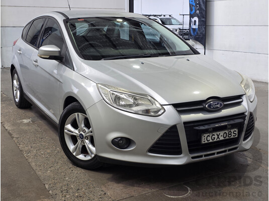 7/2012 Ford Focus Trend LW 5d Hatchback Moondust Silver 2.0L - photo 1