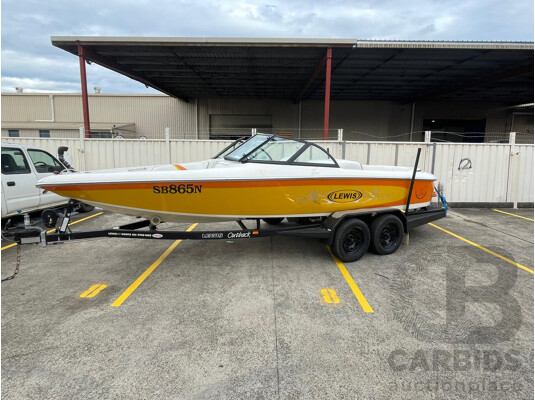 NO RESERVE - 2008 Lewis Outback Ski Boat, 6.2 Mercruiser Scorpio V8, 337 Hrs - photo 1