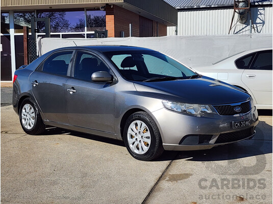 11/2011 Kia Cerato Si TD MY11 4d Sedan Grey 2.0L - photo 1