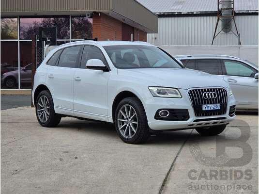 10/2016 Audi Q5 2.0 TDI QUATTRO (AWD) 8R MY17 4D Wagon Glacier White Turbo Diesel 2.0L - photo 1