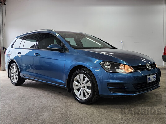 04/2014 Volkswagen Golf 90 TSI Trendline AU 4d Wagon Blue 1.4L - photo 1