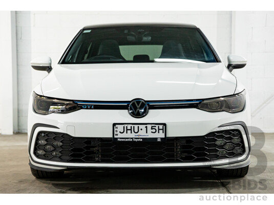 06/2022 Volkswagen Golf GTi MK8 MY22.5 5d Hatchback Pure White Turbo 2.0L - photo 1