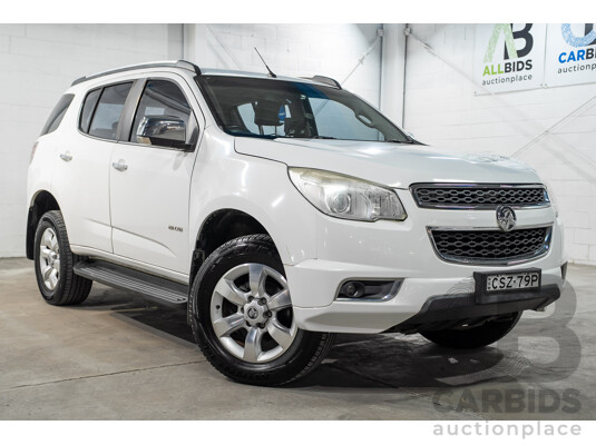 08/2014 Holden Colorado 7 LTZ (4x4) RG MY14 4D Wagon White Turbo Diesel 2.8L - 7 Seater - photo 1
