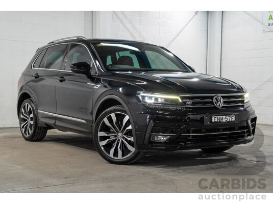 11/2017 Volkswagen Tiguan 162 TSI Highline 5NA MY18 4D Wagon Deep Black Pearlescent Turbo 2.0L - photo 1
