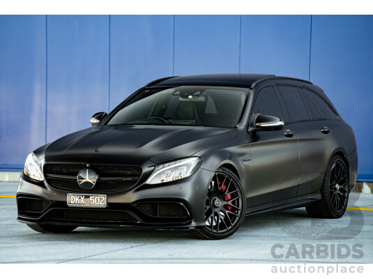 07/2015 Mercedes Benz C63 S AMG 205 4d Wagon Diamond White / Matte Black Wrap Twin Turbo V8 4.0L - photo 1